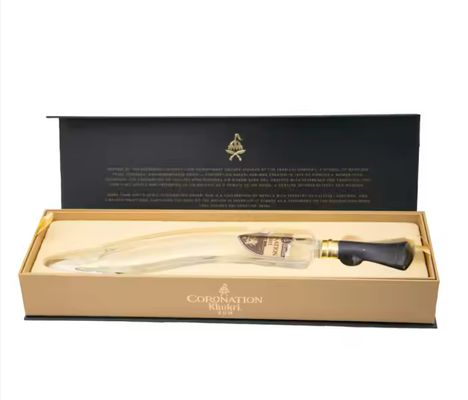 Η συσκευασία δώρου έγινε εύκολη με χάρτινα κουτιά κρασιού